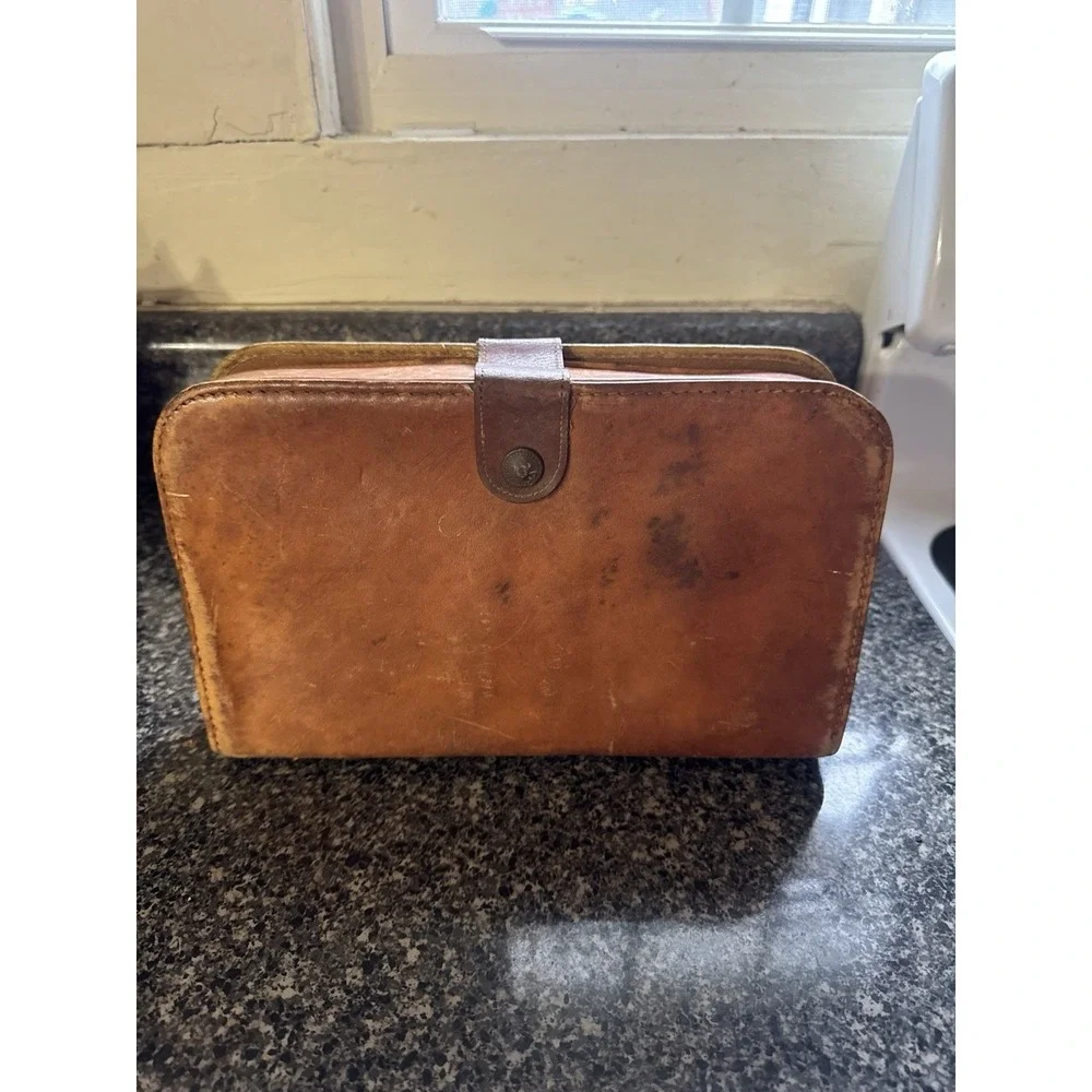 Vintage Leather Box With Button Close Sadle Cowhide Travel Box Keepsakes‎
